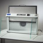 Böcker Filtertechnik Tischabsauggerät Gesamtansicht